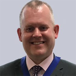 Neil Jinks team pic