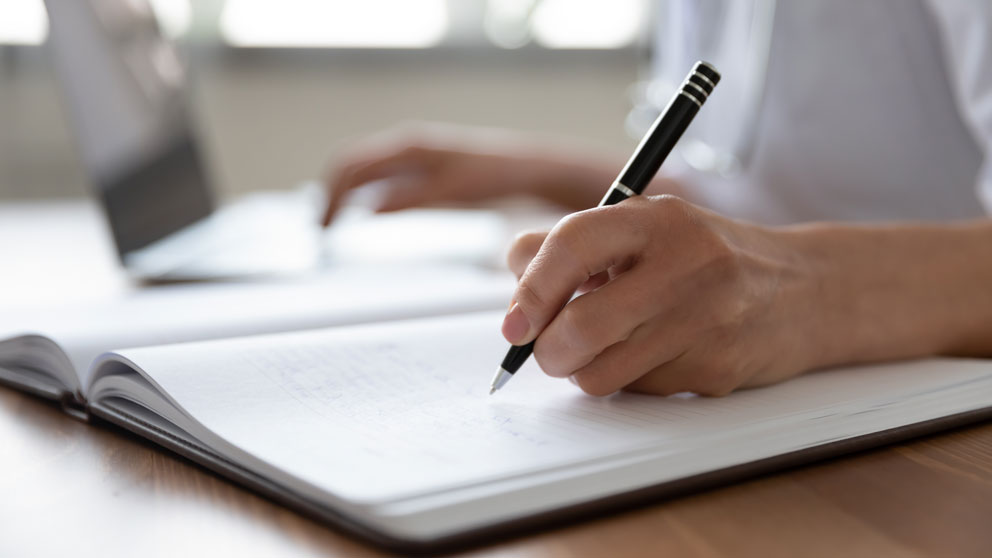 lady-desk-shutterstock_1720780168-(1)